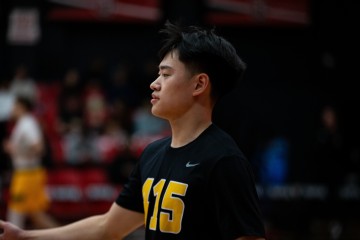 hth在线登录-媒体人：赵维伦的表现可圈可点 关键3分&amp;罚球可看出他的自信&amp;果决